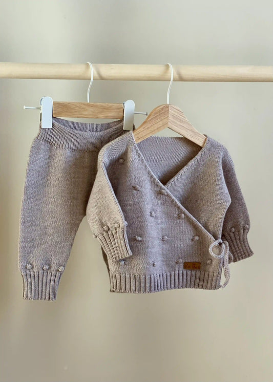 megztinis ir kelnes kudikiui