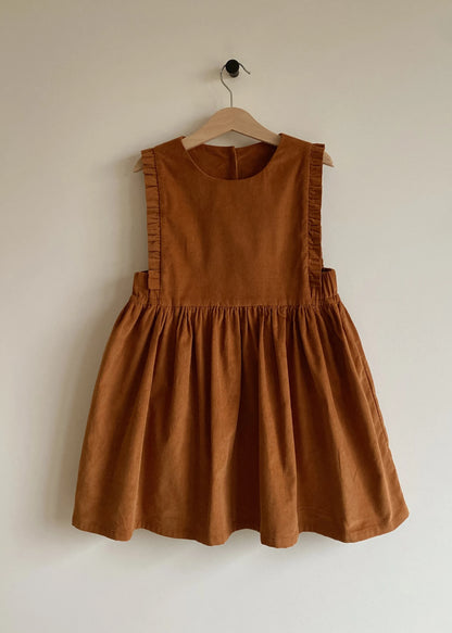 vaikiskas velvetinis sarafanas cinamono spalvos