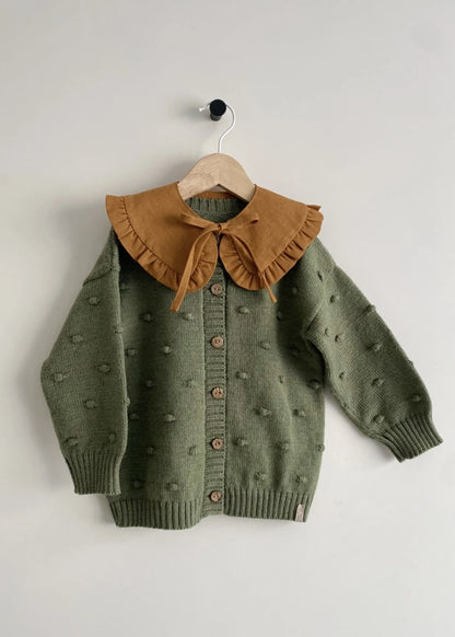 Uždedama apykaklė mergaitei